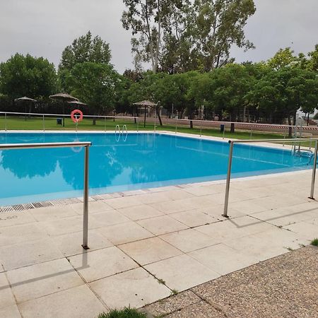 Apartamentos Turisticos Casa Morocho Alagon Del Rio Esterno foto