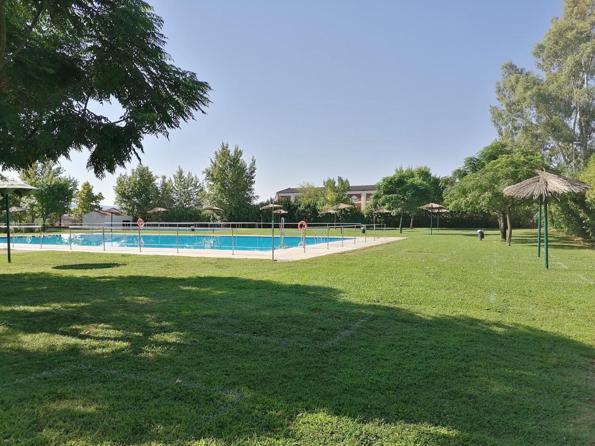 Apartamentos Turisticos Casa Morocho Alagon Del Rio Esterno foto