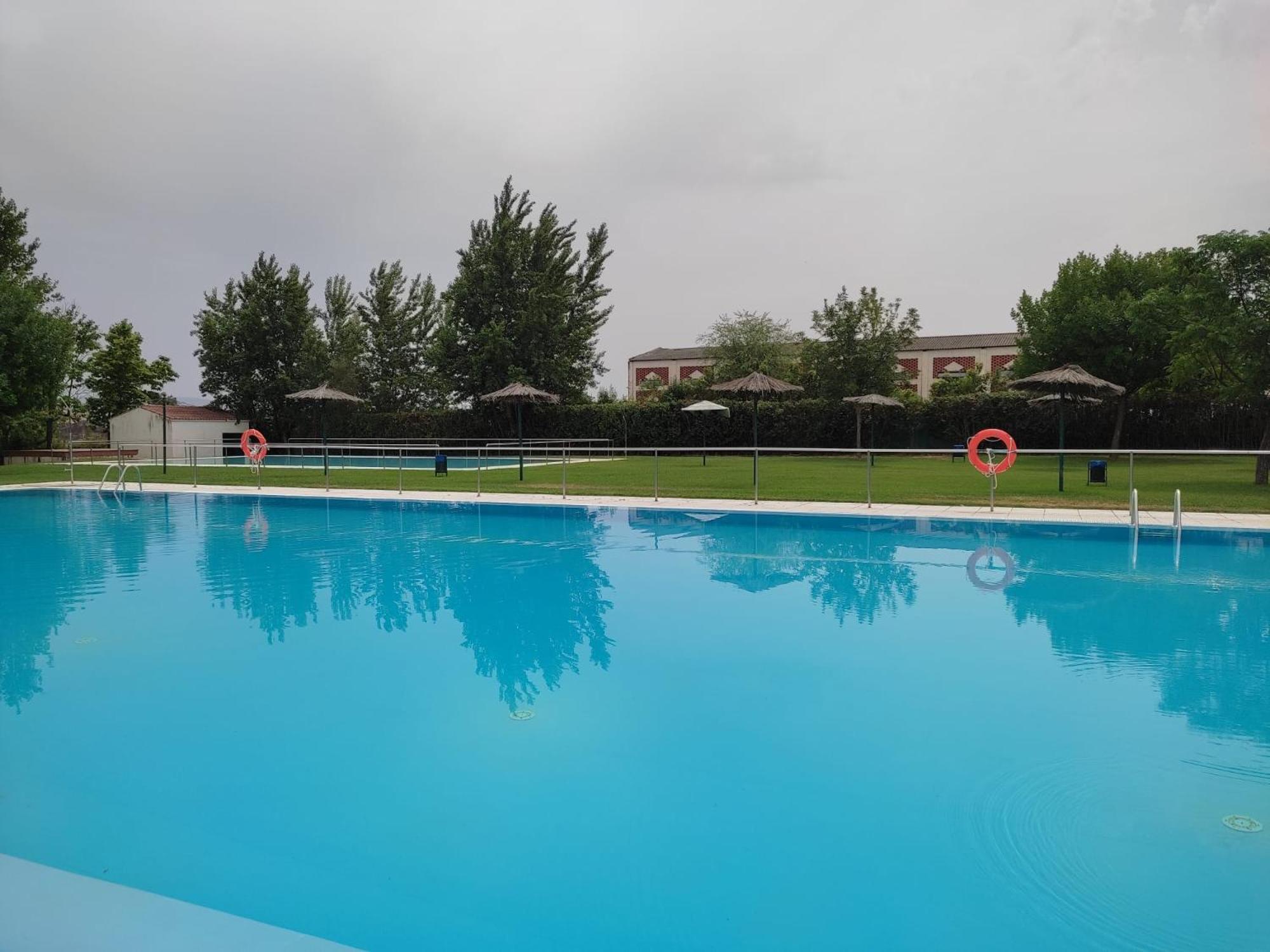 Apartamentos Turisticos Casa Morocho Alagon Del Rio Esterno foto